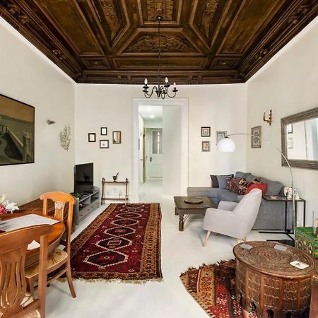 High Ceiling Authentic Historic Ottoman Home! #49 Istanbul Eksteriør bilde