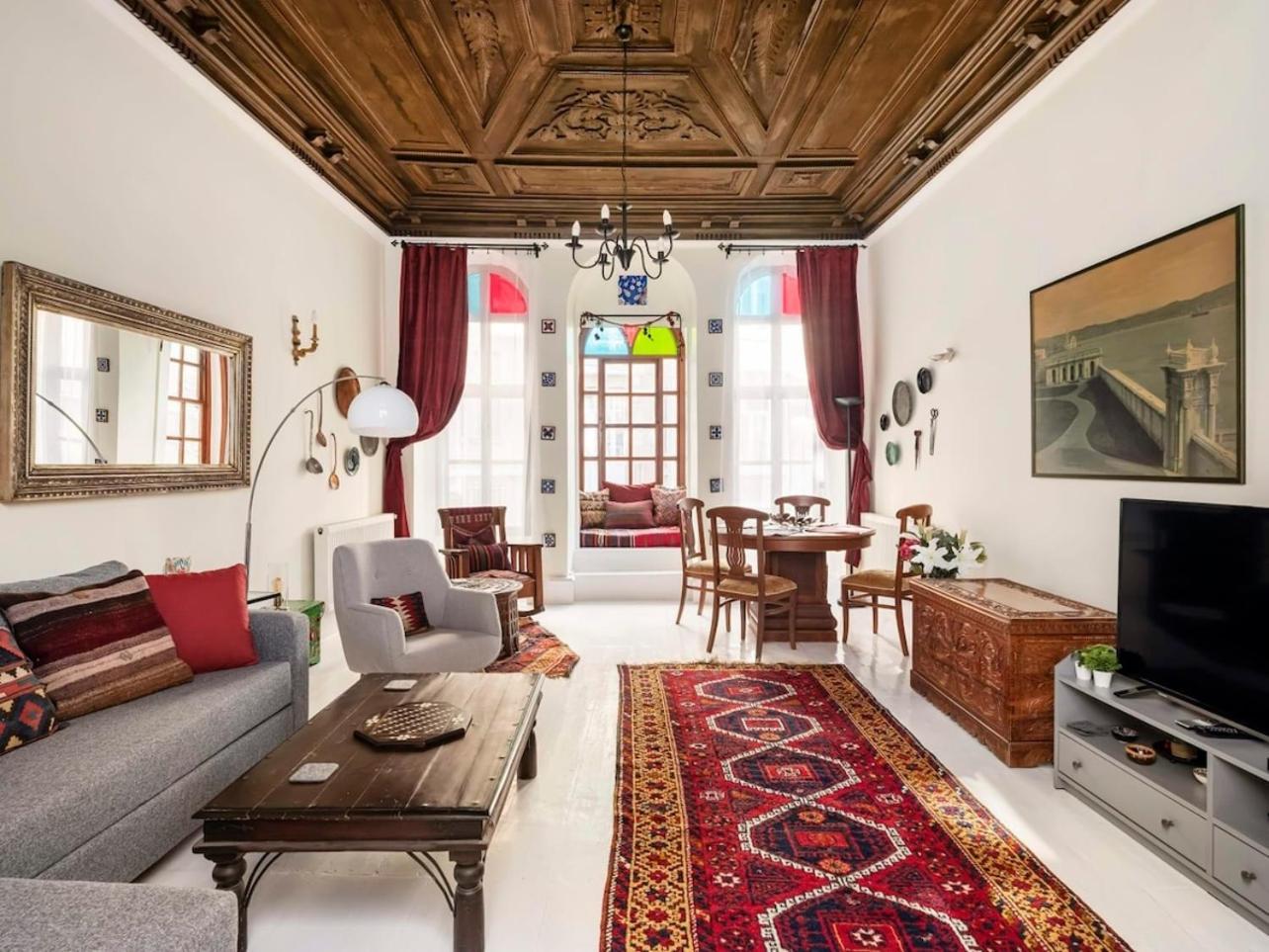 High Ceiling Authentic Historic Ottoman Home! #49 Istanbul Eksteriør bilde